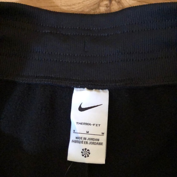 Nike Therma-Fit One High-Waisted Joggers - Picture 11 of 16